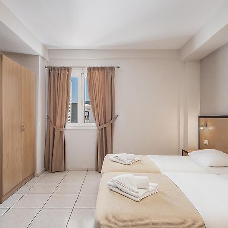 Theofilos City Hotel Chrissi Akti Chania Exterior foto