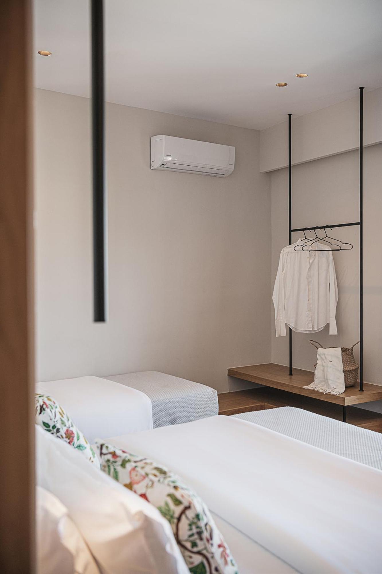 Theofilos City Hotel Chrissi Akti Chania Exterior foto